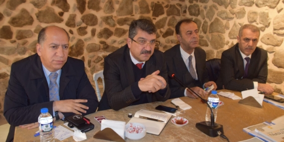 Ferhat Nasıroğlu, Batman’da süren projeler hakkında bilgi aldı