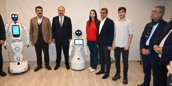 Necat Nasıroğlu Vakfı’ndan teknoloji odaklı robot eğitimi