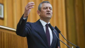 özgür özel grup topl