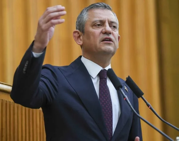 özgür özel grup topl