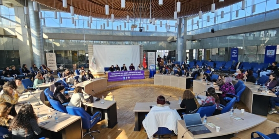 “Yoksulluğun kadın hali” raporu: Kadınlar temel ihtiyaçlarını karşılayamıyor