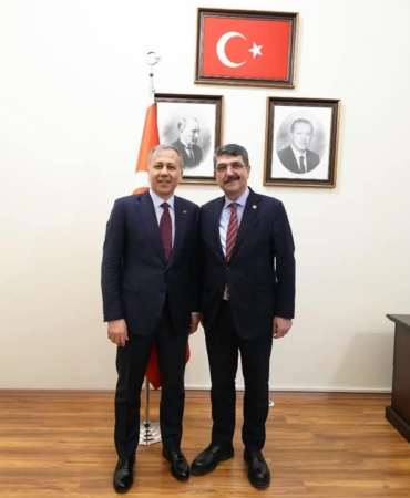 8a057a50-51b2-46ac-96a0-aa04069f0c35