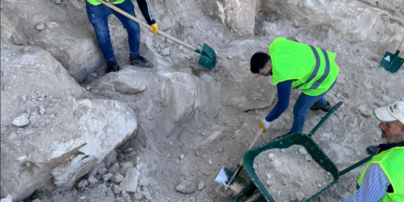 Hasankeyf’teki tarihi mağaralar turizme kazandırılıyor