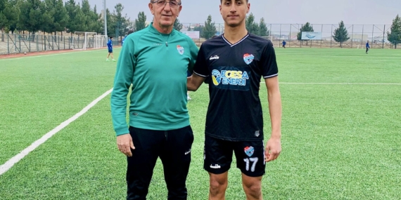 Batmanlı genç yetenek Muhammed Ok, Sivasspor’a transfer oldu