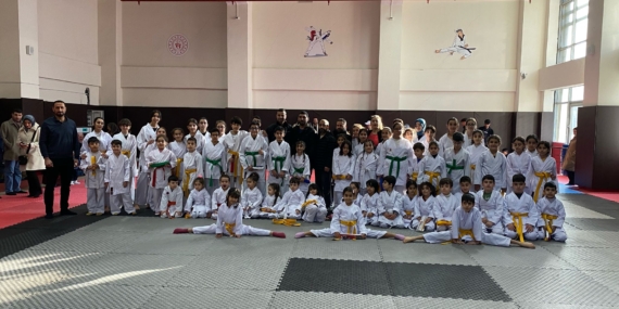 Batman’da 66 sporcu 5 kuşak’ta kemer aldı