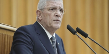 Müsavat Dervişoğlu2