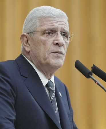 Müsavat Dervişoğlu2