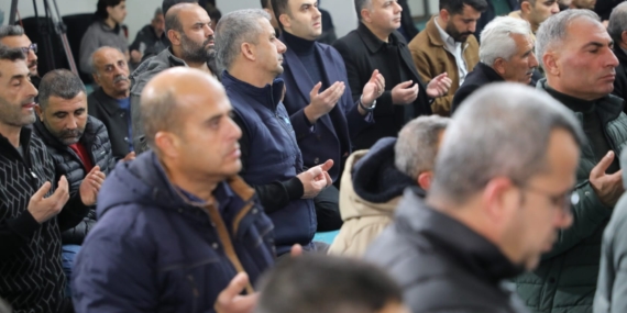 Hasankeyf’te Berat Kandili coşkusu: Selahattin Eyyubi Camii’nde özel program düzenlendi