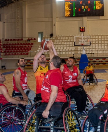 WhatsApp Image 2025-02-16 at 18.03.52