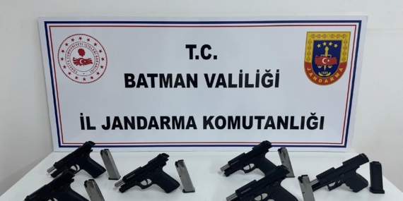 Batman’da silah kaçakçılığı operasyonu: 6 ruhsatsız tabanca ele geçirildi