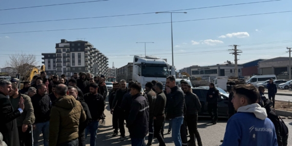 Batman sanayi esnafı yolu kapattı!