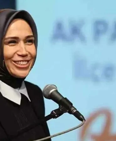 akp-milletvekili-ne-paylassak-altina-zikkim-yiyin-yaziyorlar-fwww