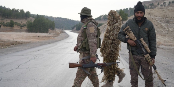 AFRİN’E GİRDİLER: HTŞ’den Afrin’de SMO yönetimini sona erdirme adımı