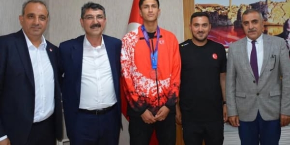Batmanlı Ufuk Başkut, atletizme 20 yıldır hizmet ediyor