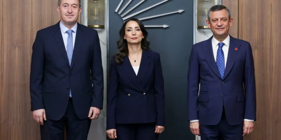 DEM Parti, siyasi parti ziyaretlerine başladı: Çatışmasızlık süreci önemli