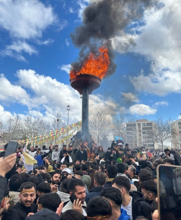 Diyarbakır Newroz Ateşi