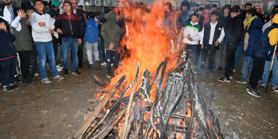 Newroz coşkusu Kozluk’ta renkli görüntülere sahne oldu
