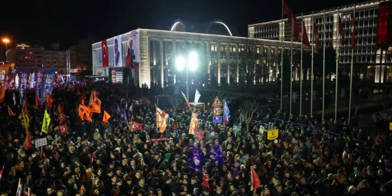 DEM Parti: Bu akşam saat 19.30’da Saraçhane’deyiz