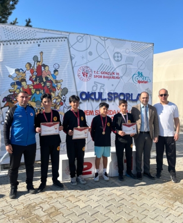 TENİS BÖLGE ŞAMPİYONU 1