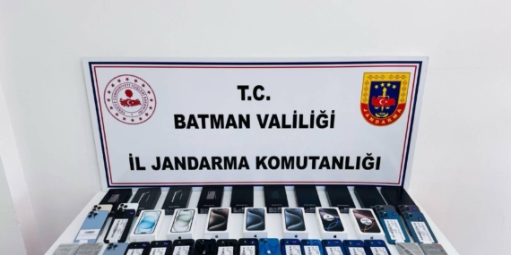 Batman’da kaçak telefon operasyonu: 2,4 milyon TL değerinde cep telefonu ele geçirildi