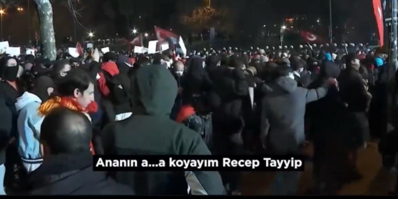 Toplu küfür eden 41 kişiye ‘Cumhurbaşkanına hakaret’ gerekçesiyle gözaltı