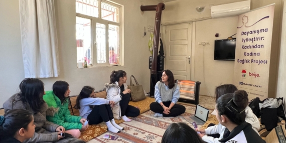 Adıyaman’da kadınlara umut olan proje: "Kadından Kadına Sağlık" etkisini genişletiyor Adıyaman’da kadınlara umut olan proje: “Kadından Kadına Sağlık” etkisini genişletiyor