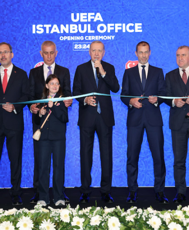 AA-20250424-37734878-37734874-CUMHURBASKANI_RECEP_TAYYIP_ERDOGAN