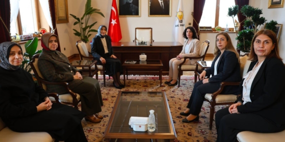 ‘Çözüm Süreci’ için girişim; Meclis çatısı altındaki kadın vekiller arasında diyalog başladı