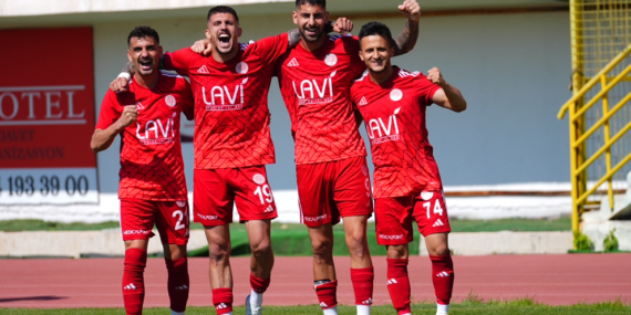 İNADIMIZ İNAT:  Petrolspor deplasmanda kazanarak, direkt çıkma şansını sürdürdü