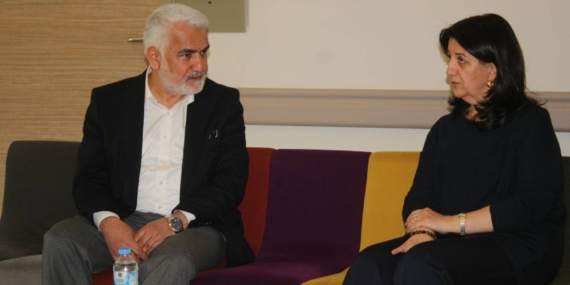 HÜDA PAR Genel Başkanı Yapıcıoğlu’ndan Sırrı Süreyya Önder’e Ziyaret