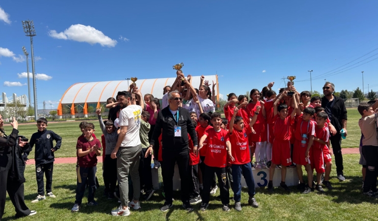 MİNİKLER ATLETİZM 4