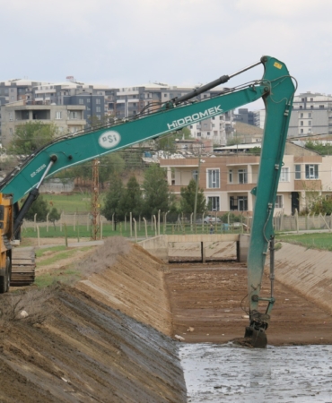 WhatsApp Image 2025-04-11 at 10.17.02 (1)