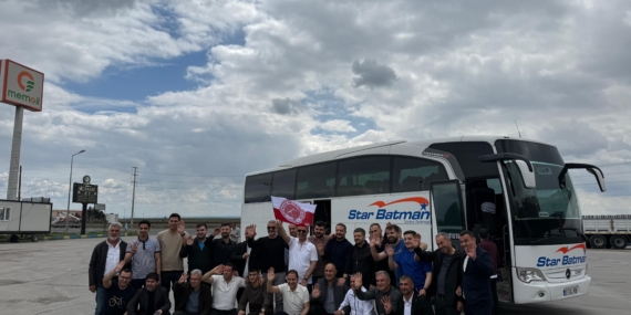 AK Parti Batman İl Teşkilatı’ndan Petrolspor’a Antalya’da moral desteği