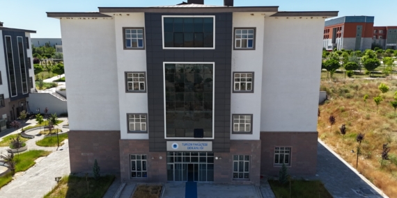 Batman Üniversitesi’nde Turizm Haftası etkinlikleri başladı