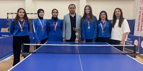 Batman’da masa tenisinin grup şampiyonları belli oldu