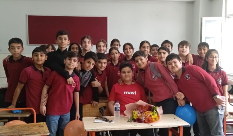 a012a0c9-6aee-41ad-87dc-5691a29329f6