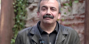 sırrı süreyya önder55