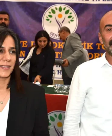 Azat Esin Semra Güneş