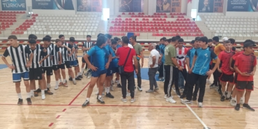 FUTSAL GENÇLER B 1