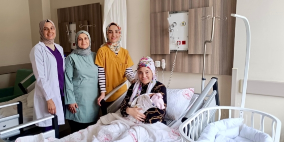 Riskli Gebelikle Batman’a sevk edilen anne Gercüş’te sağlıklı doğum yaptı