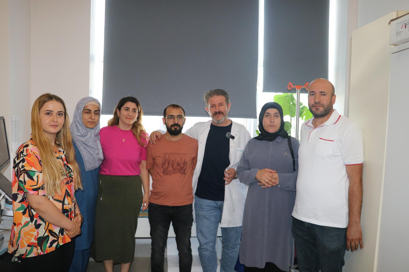 Batman Eğitim ve Araştırma Hastanesinde anne karnındaki bebeğe başarılı kan nakli Haber