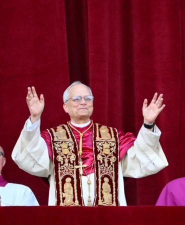 Papa Francis Prevost