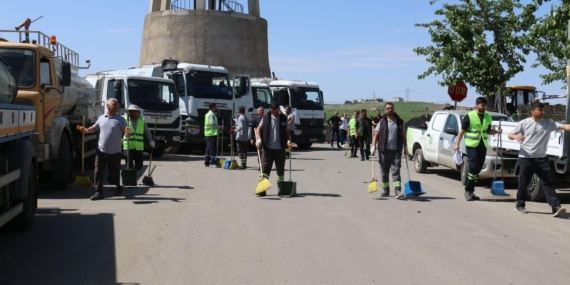 “Mahallemiz Tertemiz” Kampanyası Petrolkent’te devam etti