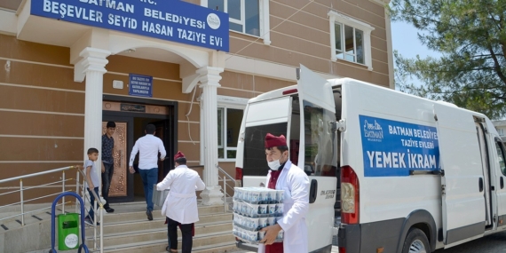 Batman Belediyesi’nden taziyeevlerine destek sürüyor
