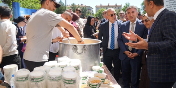 Batman Üniversitesi’nde 3. Gastronomi Festivali coşkusu