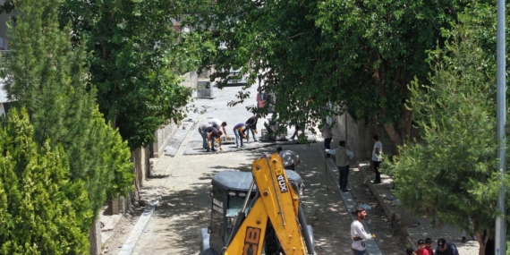 Batman Belediyesi’nden Çamlıca Mahallesi’ne altyapı müjdesi