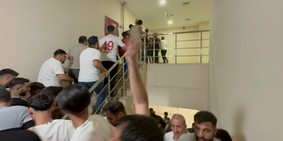 Batman’da oynanan tarihi maçta güvenlik sınıfta kaldı