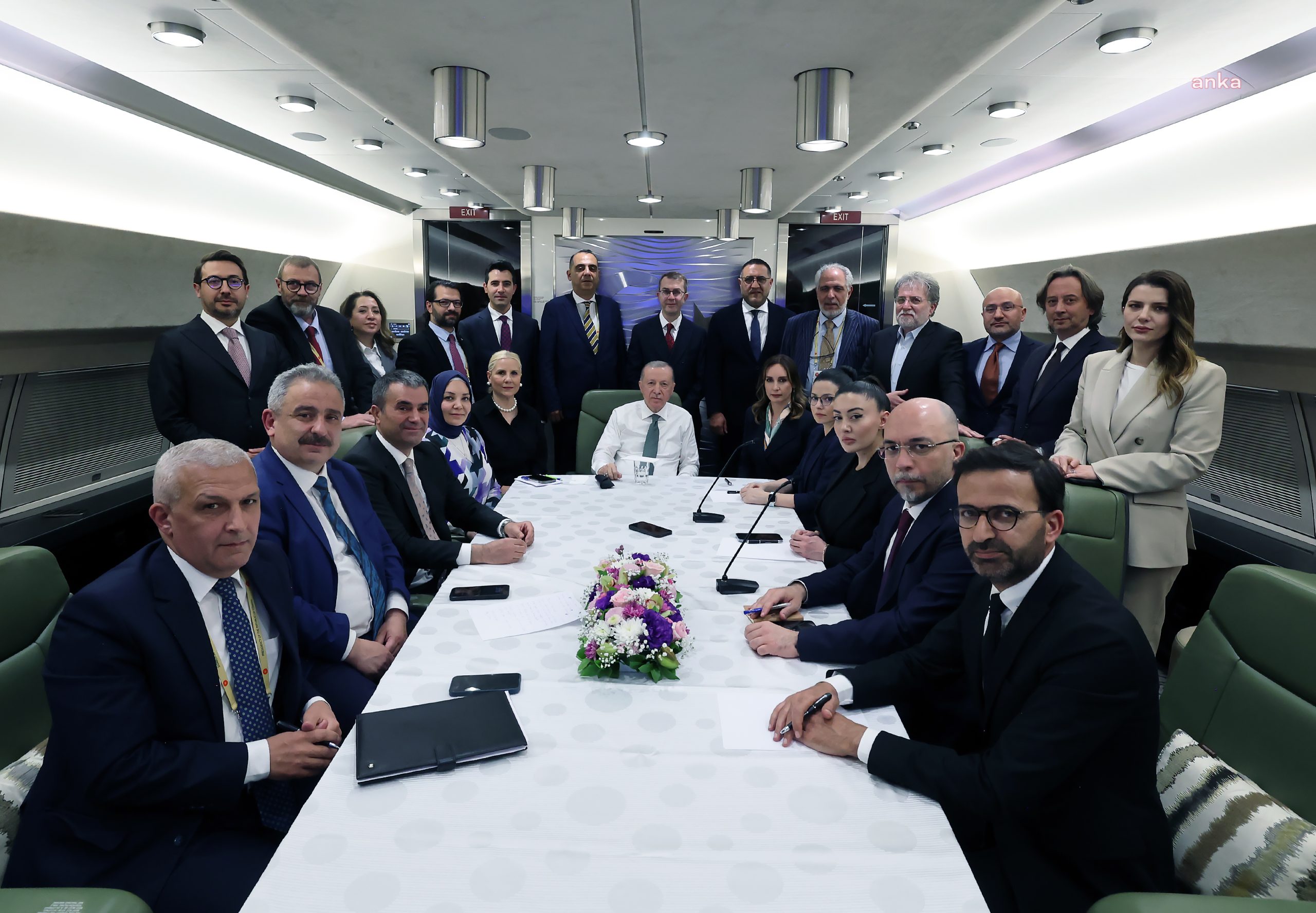 Erdoğan’dan ‘yeni anayasa’ açıklaması... İlk dört maddeye dokunulmayacak erdoğan uçak55