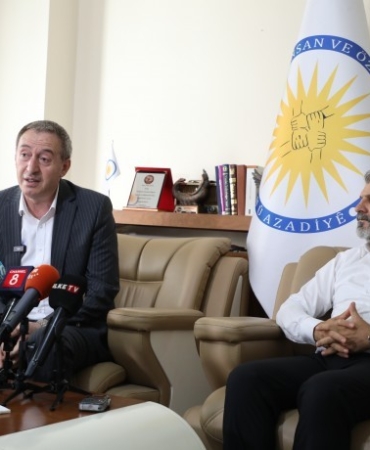 690x450nc-amd-14-06-2025-tuncer-bakirhan-kurt-partileri-ziyaret3