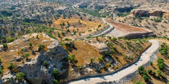 Gercüş ve Hasankeyf kırsalında yol çalışmaları sürüyor